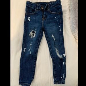 Zara Ripped Jeans for boys Size 5, very lightly worn